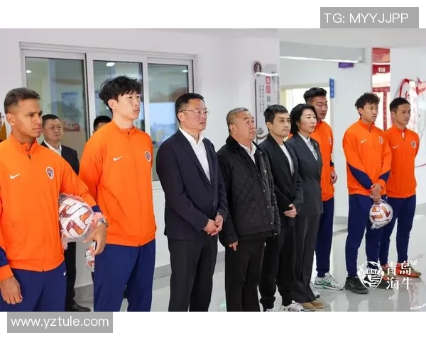 老足球明星慈善赛助力青少年足球发展传递爱心与希望